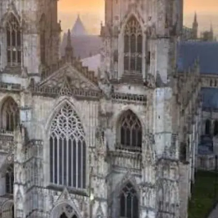 Дом отдыха With Howehill