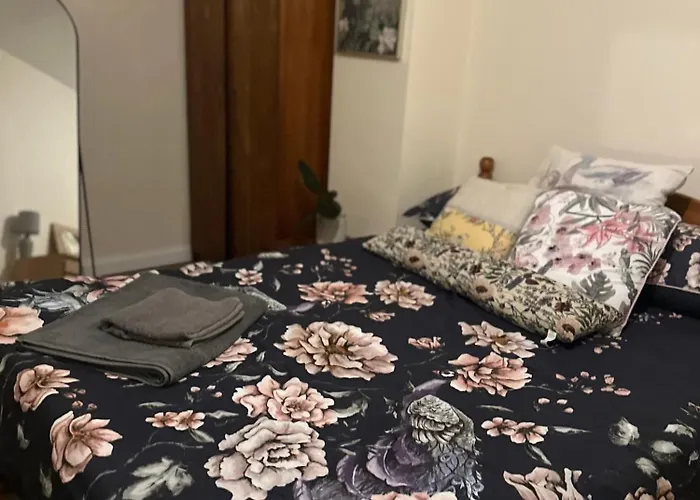 With Howehill * Йорк